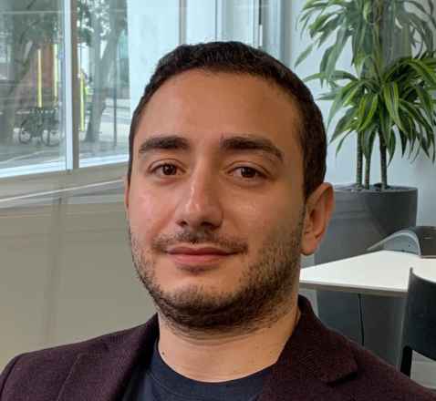 Akan Ozbuluter